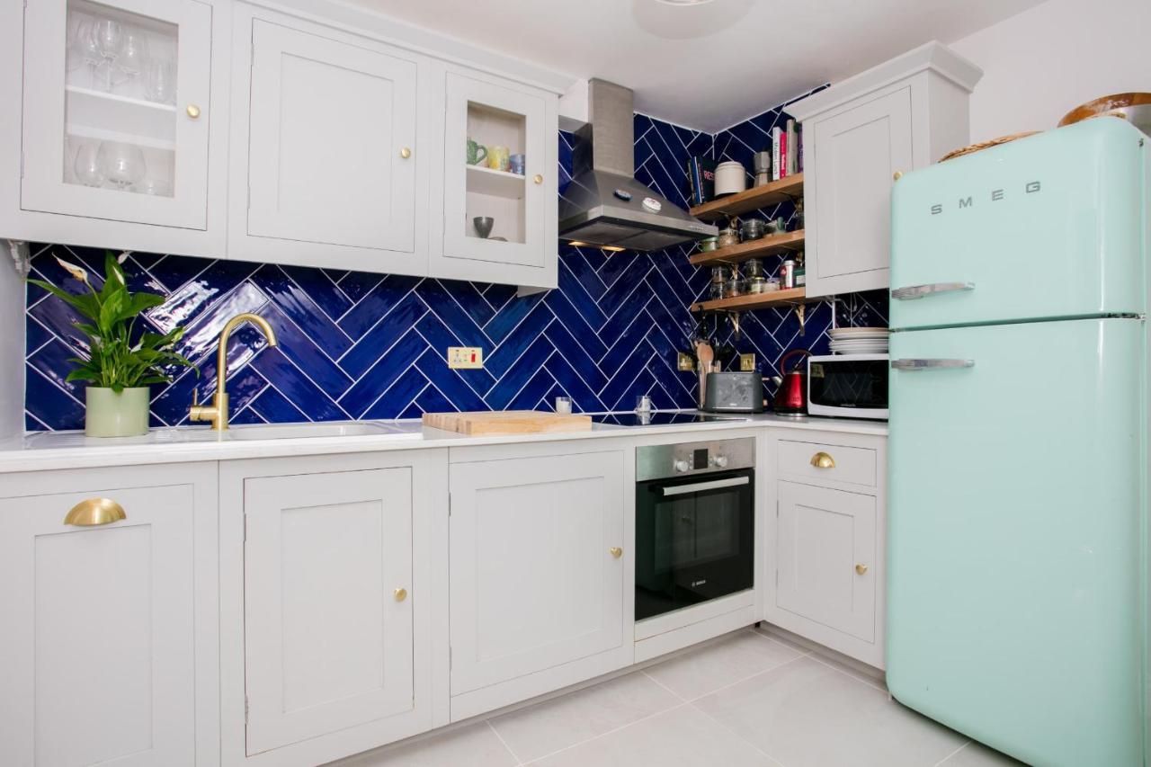 Modern Garden Apartment Camden 런던 외부 사진